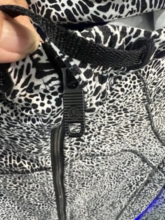 Lululemon Hooded Define Jacket *Nulu Polar Shift Inverse Alpine White Black Sz 8 - Picture 7 of 12